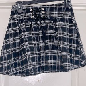womens plaid tie skirt.